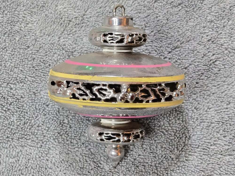 Bradford UFO Spinning Top Christmas Ornament Silver Pink Yellow Vintage